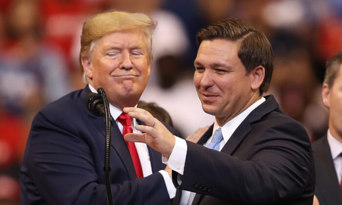 DeSantis tops early 2024 straw poll